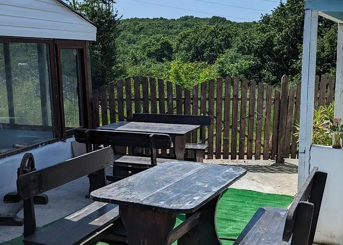 Chalakov Къща за гости Синеморец