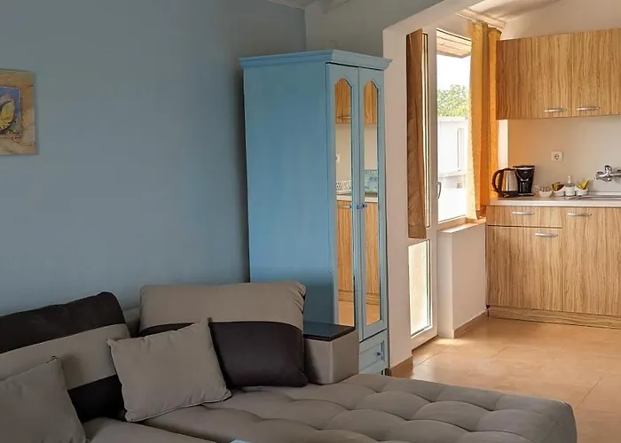 Chalakov Къща за гости 4*