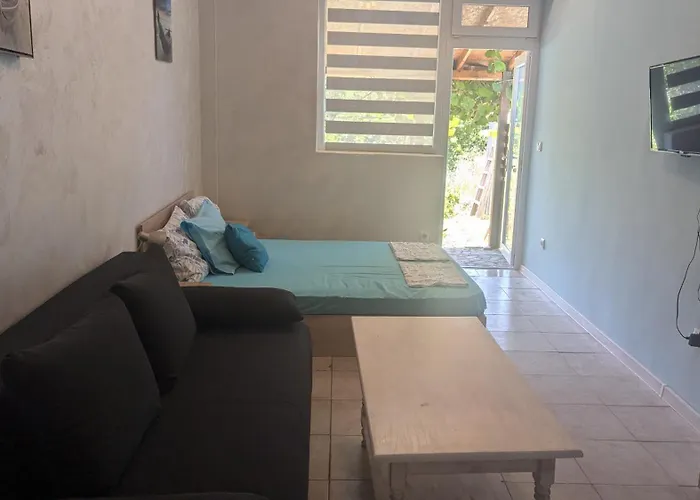 Chalakov Къща за гости