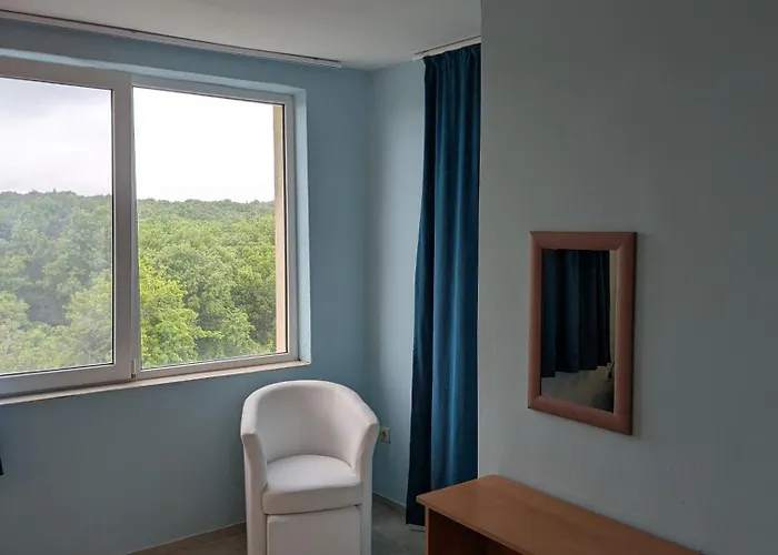 Chalakov Къща за гости 4*