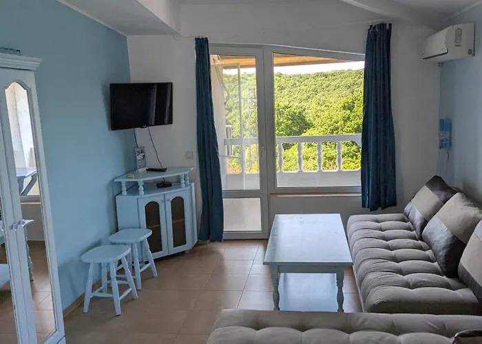 Къща за гости Chalakov Синеморец